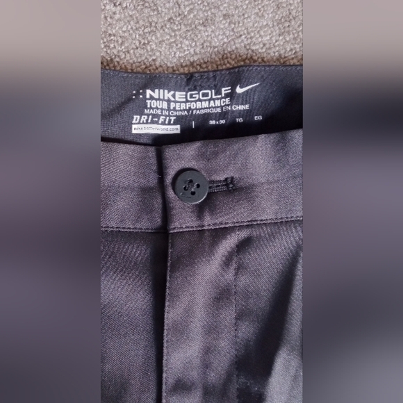 Nike golf tour performance Dri Fit pants. 38x30 - Picture 2 of 5